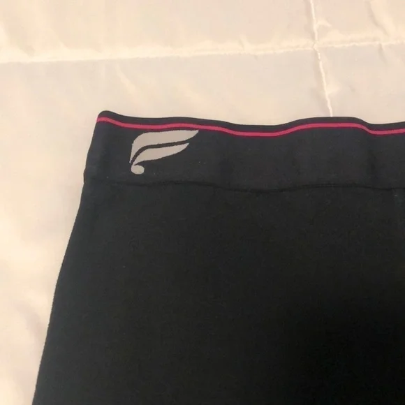 Fabletics black Capri leggings with stripe - Picture 6 of 6